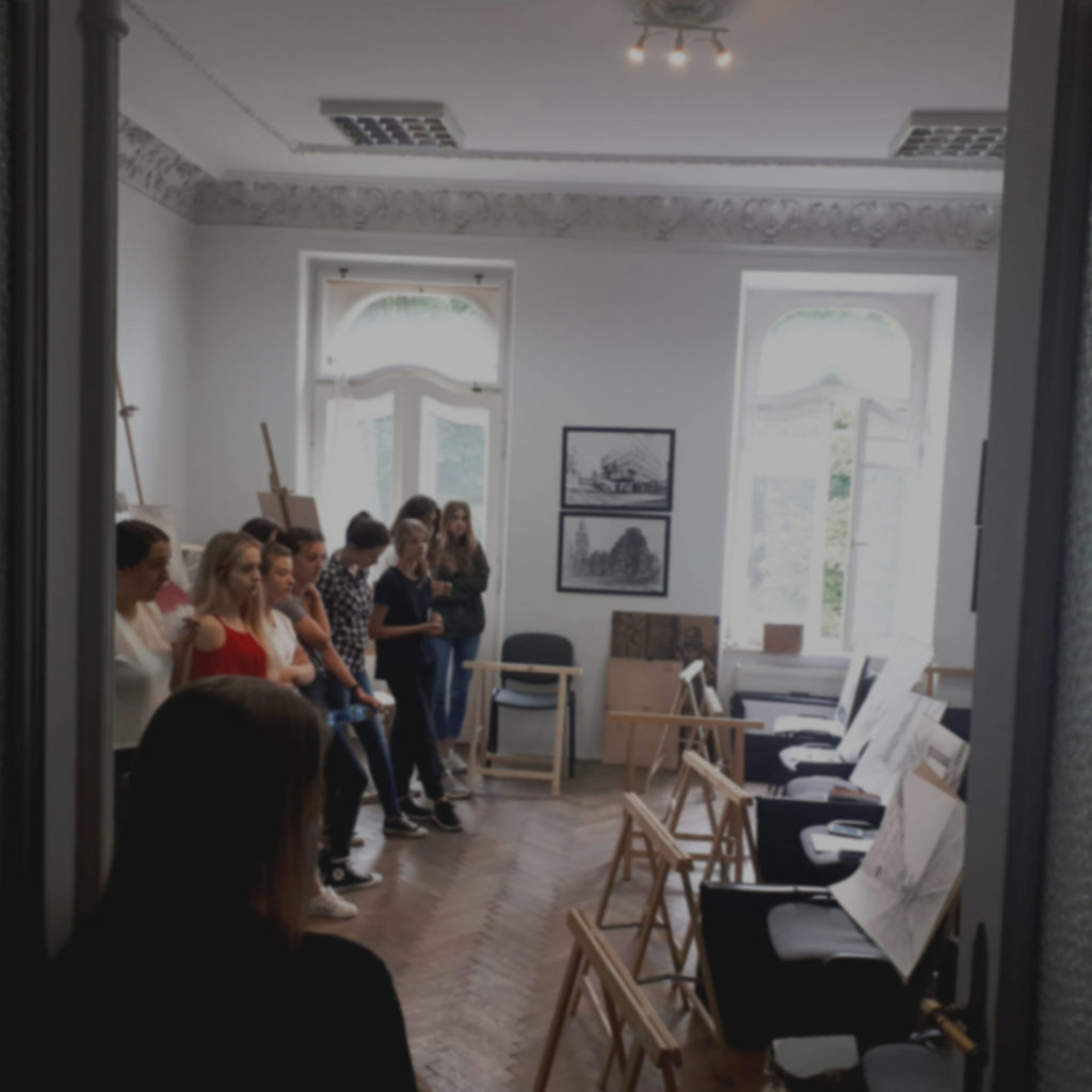 szkola rysunku krakow, pracownia malarska w krakowie, intensywny kurs rysunku przed egzamina